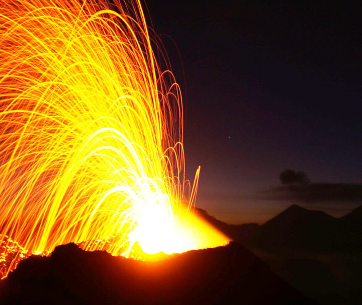 Pacaya Volcano Hike: Overnight Antigua, Guatemala